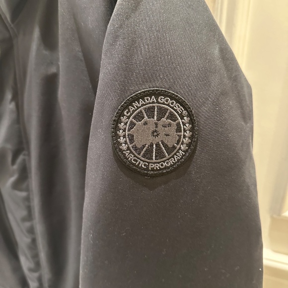Canada Goose Men's Black Label Down Parka - Picture 2 of 16